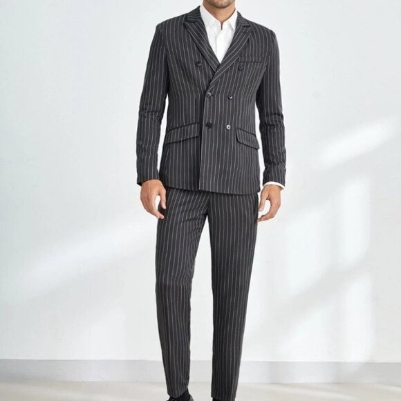 Black And White Striped Blazer And Pants Set - Picture 4 of 4